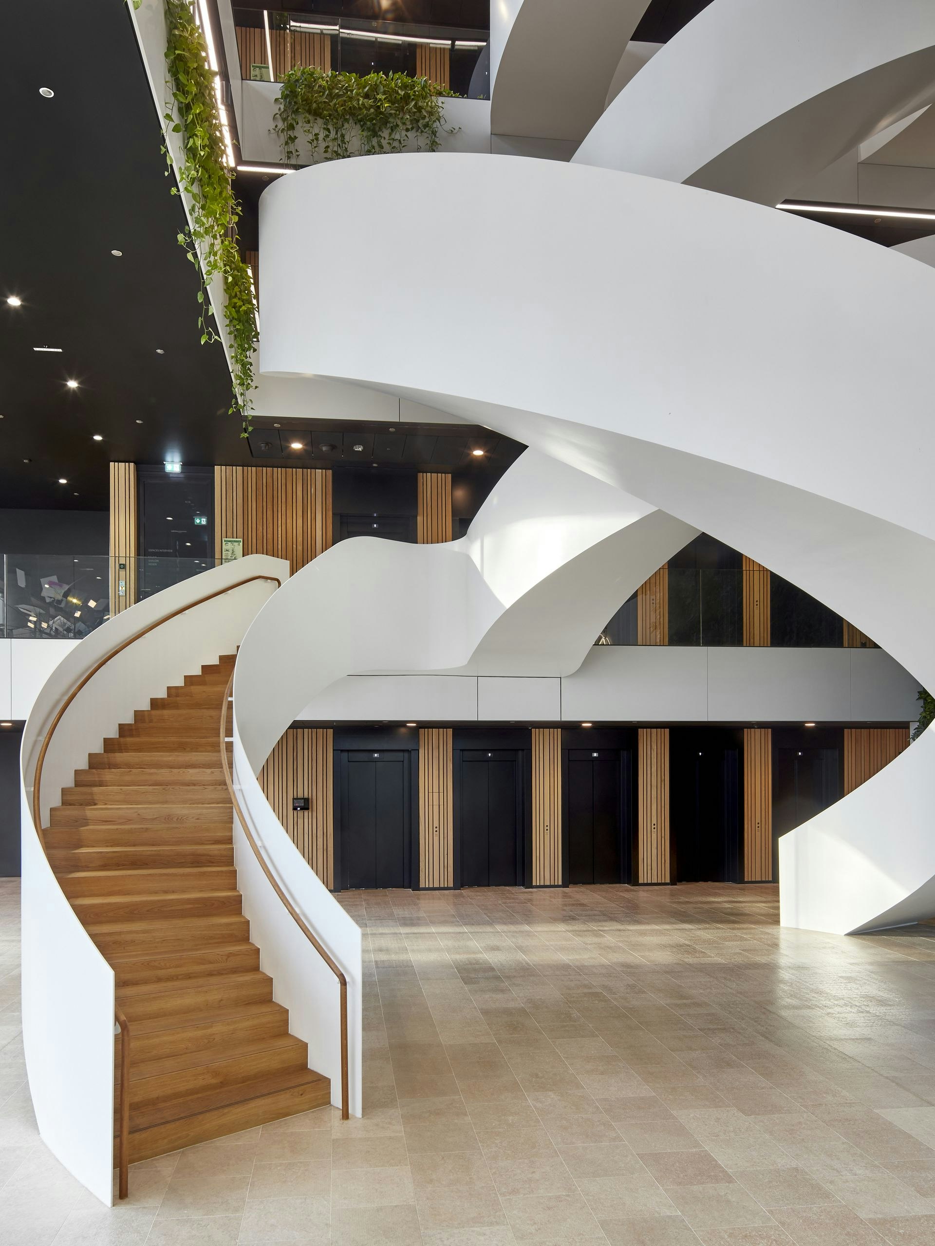 Modern stringer stairs | Post Luxembourg